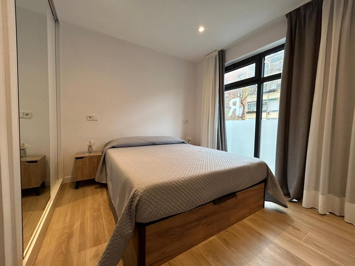 MITRA Sarria Living Suite 3 - 0